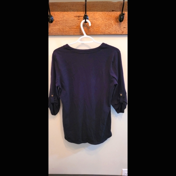 3/4 sleeve shirt - Picture 2 of 2